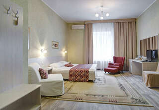 Гостиница Фараон Воронеж Гостевая комната улучшенной комплектации-6